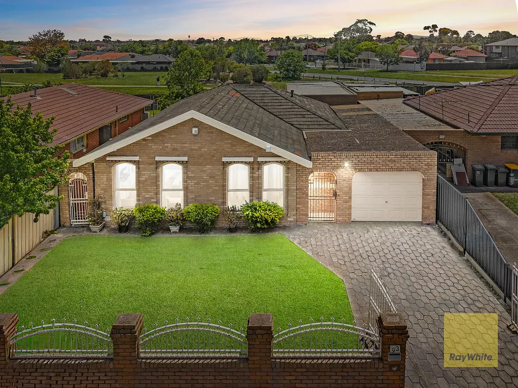 93 Birchwood Boulevard, Deer Park, VIC 3023