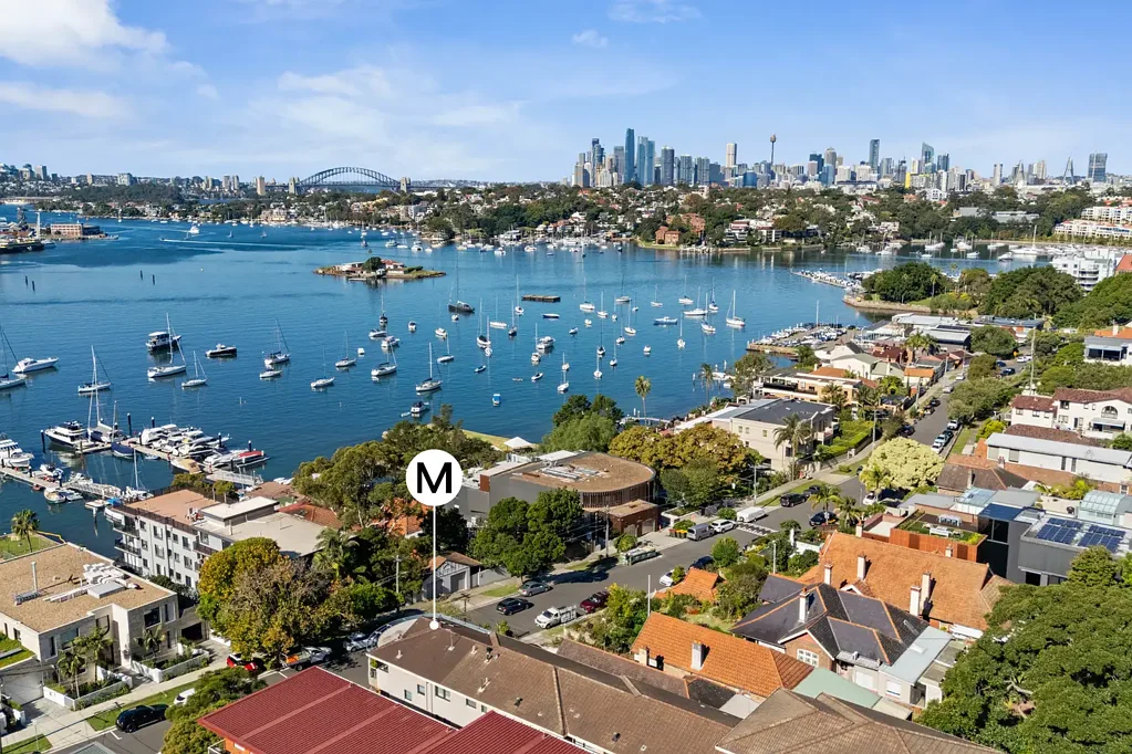 Drummoyne 3chambre Exclusive waterside living with mesmerising city to harbour views