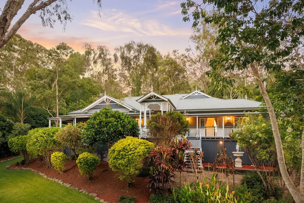 97 Bainbridge Drive, Pullenvale, QLD 4069