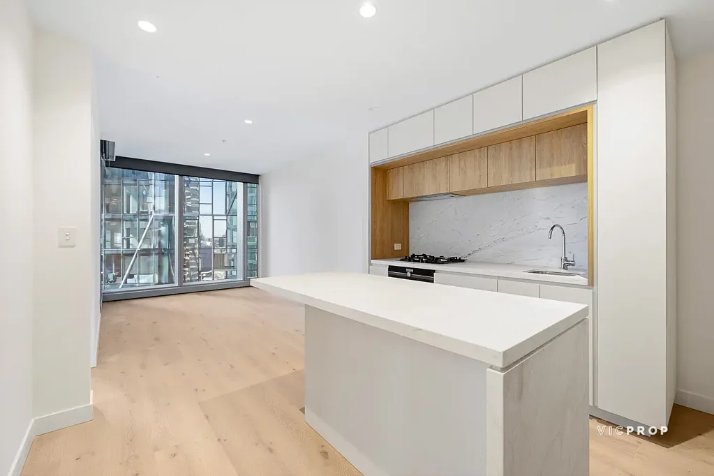 ONE BEDROOM WITH LUXURY LIVING AT TOWER D