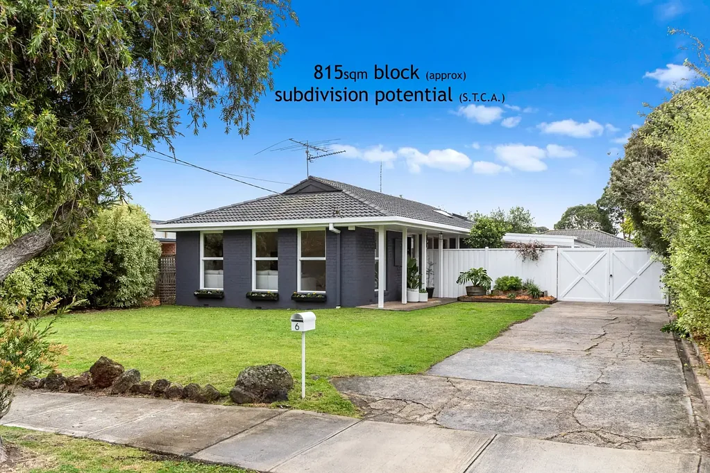 6 Sinclair Street, Somerville, VIC 3912
