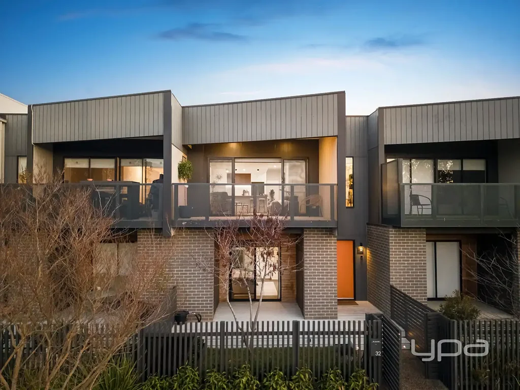 32 Flagship Way, Point Cook, VIC 3030