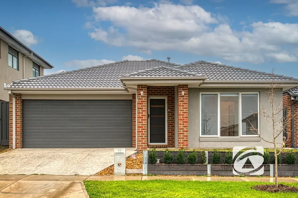 MINTA ESTATE GEM – MOVE IN READY