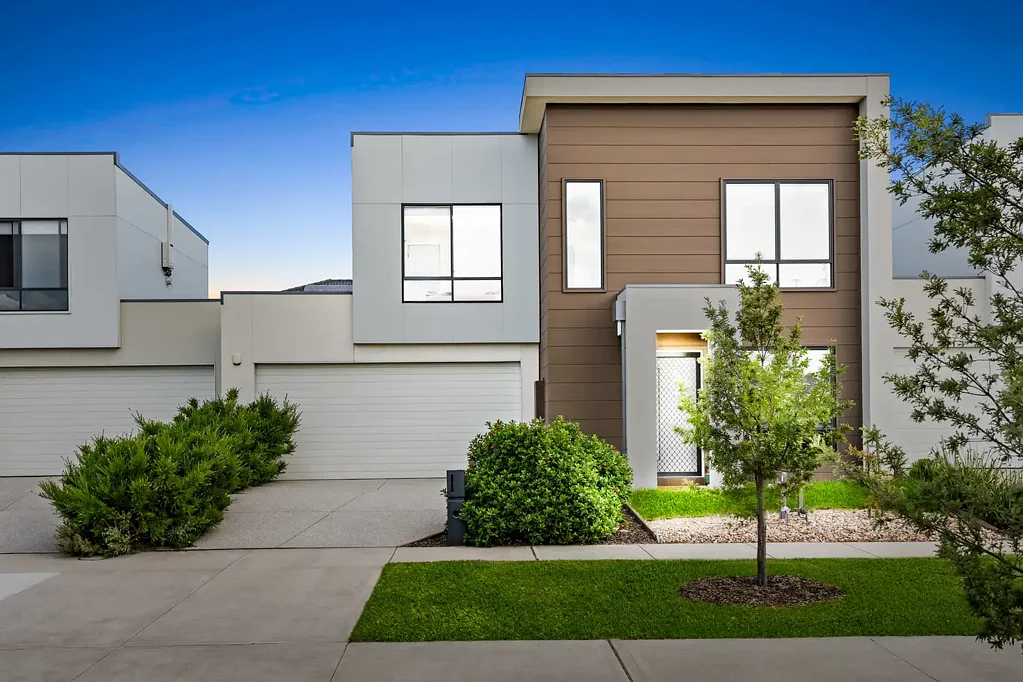 A Stylish and Conveniently Located Two Storey Family Home