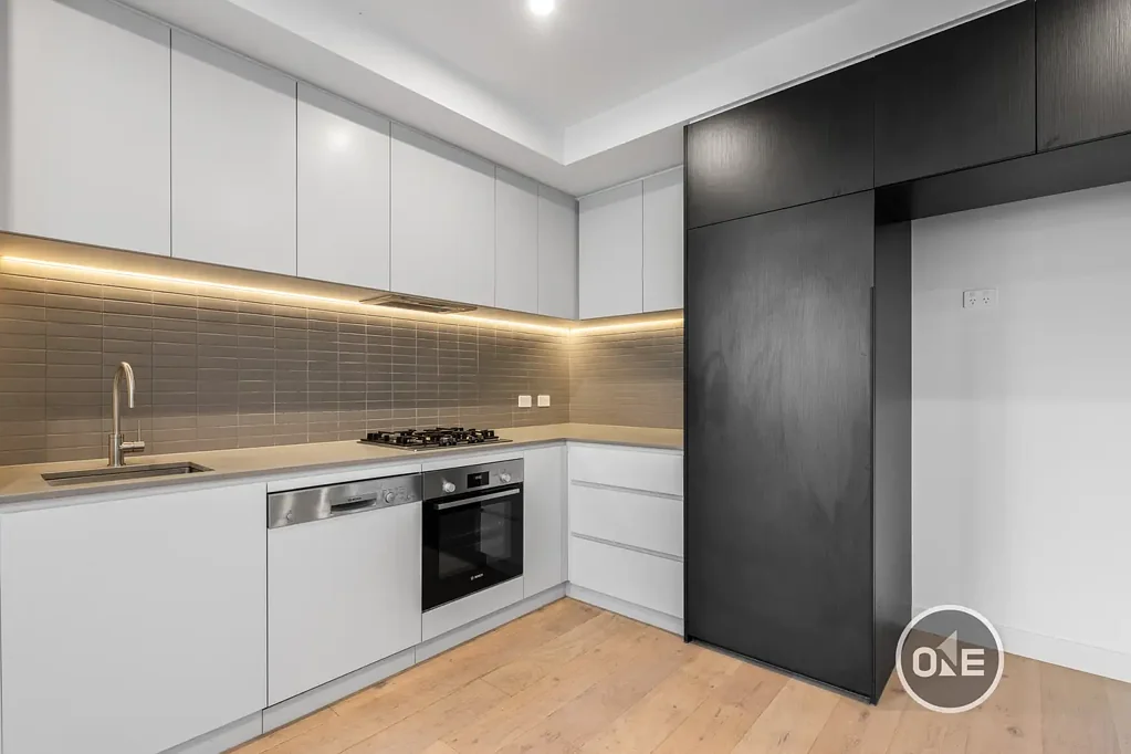 112/18 Lomandra Drive, Clayton South, VIC 3169