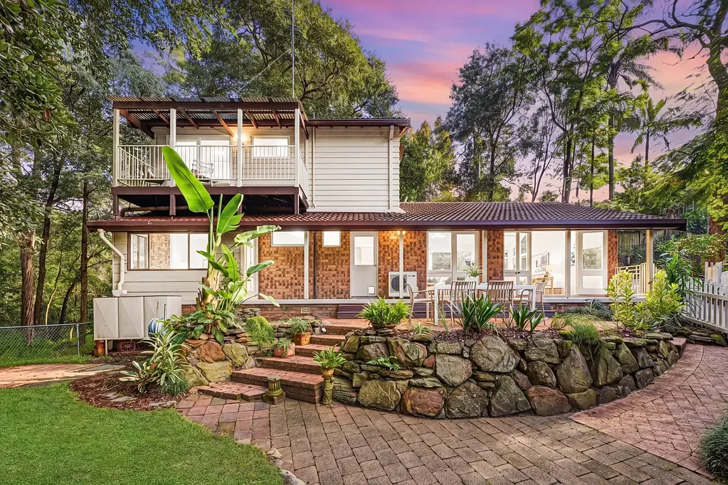 Baulkham Hills 5બેડરૂમ Peaceful Family Haven