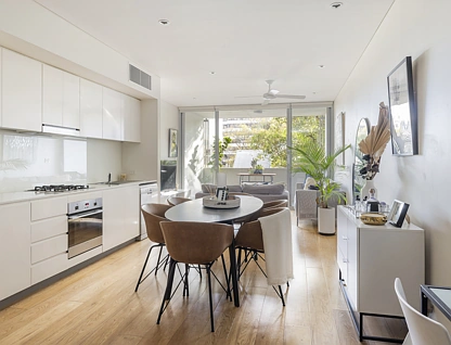 112/38 Waterloo Street, Surry Hills, Sydney CBD, 2 phòng ngủ, 1 phòng tắm, Apartment