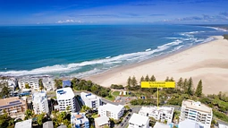 8/7A Esplanade Bulcock Beach, Caloundra