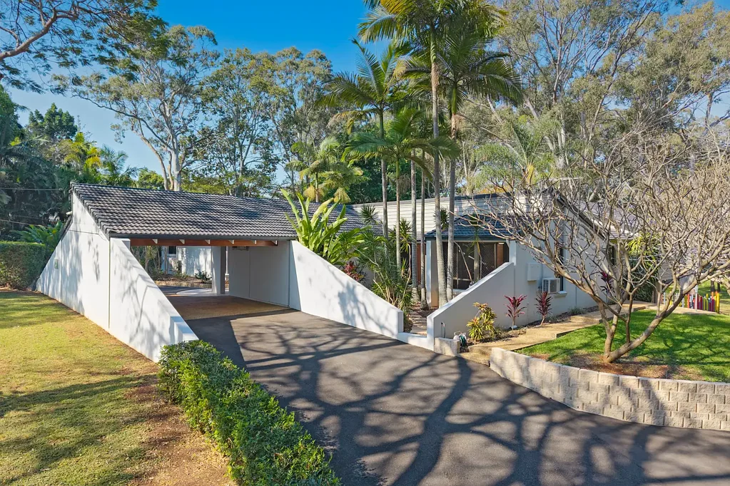 251-255 Wellington Street, Ormiston, QLD 4160