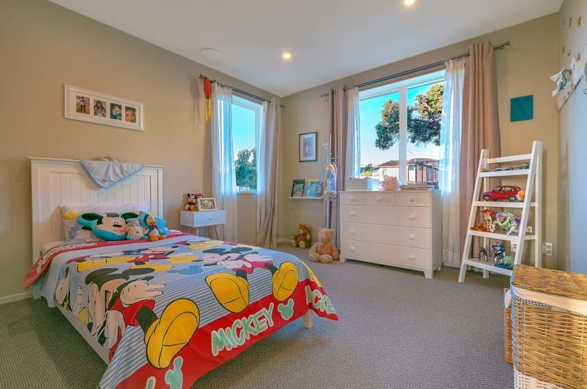 15 Roadley Avenue, Sunnyhills, Auckland - Manukau, 5 chambres, 2 salles de bain