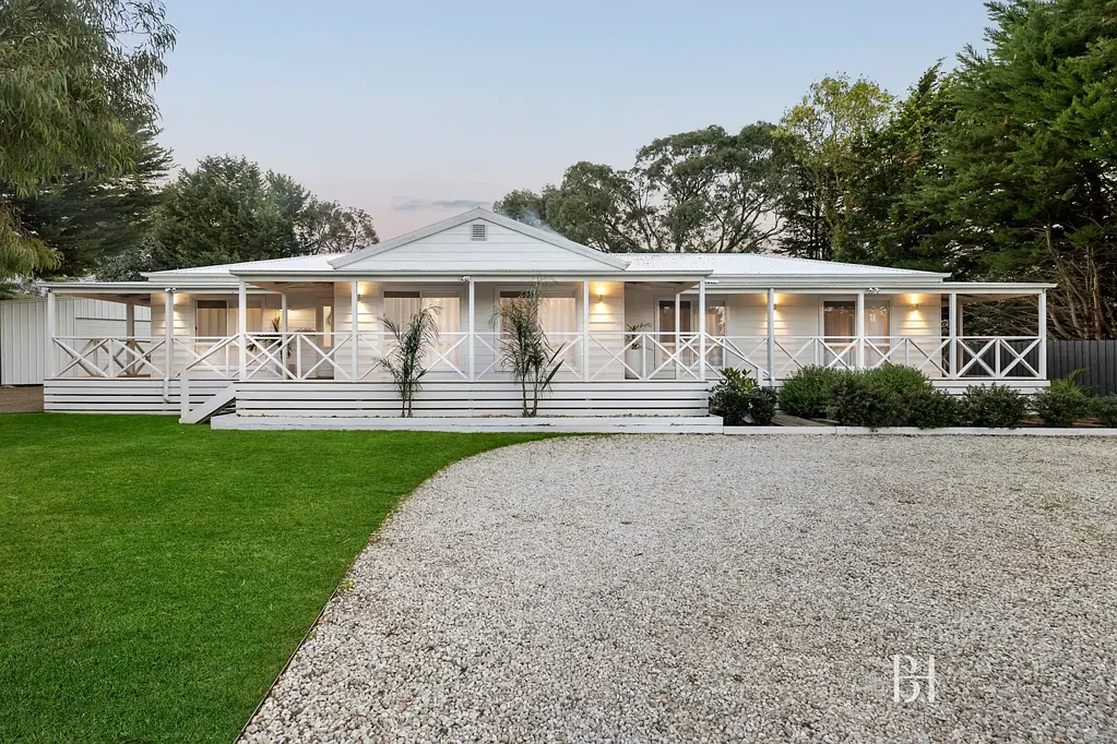9A Susanne Court, Romsey, VIC 3434