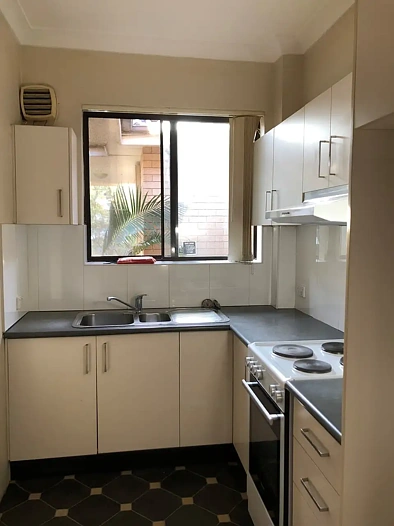 6/10-12 Short Street, Kogarah, NSW 2217, 2 Bedrooms, 1 Bathrooms, Unit