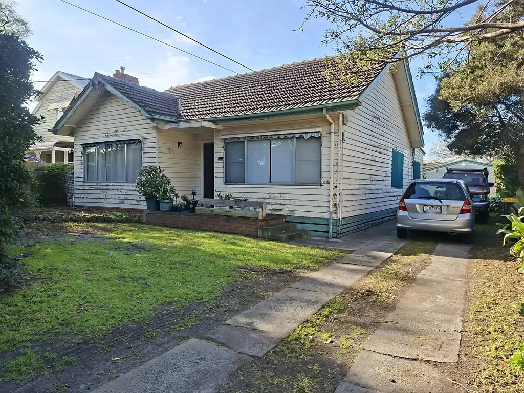 Frankston 4房 带大后院的四卧室住宅 4 bedroom home with a large backyard