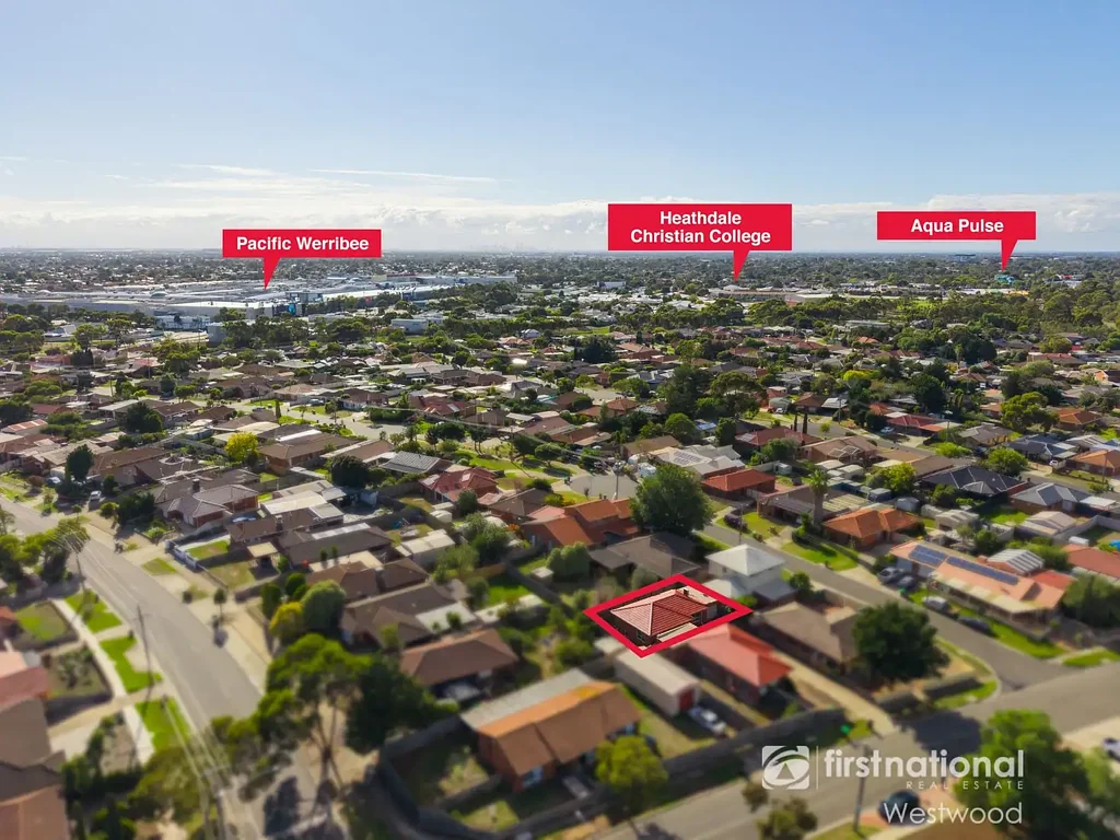 Werribee 2房 随时入住两居室 现代厨房全翻新浴 宽敞开放式布局 私人露台享户外 单车库便捷生活 Modern Comfort & Low-Maintenance Living in a Prime Location