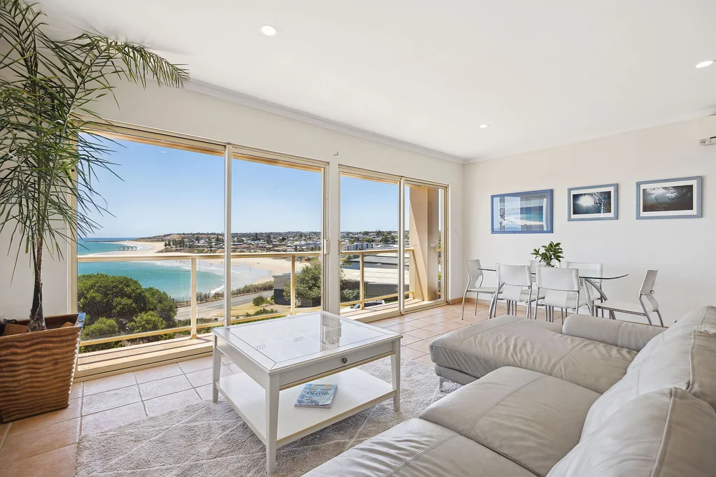 2 Dale Avenue, Christies Beach, SA 5165
