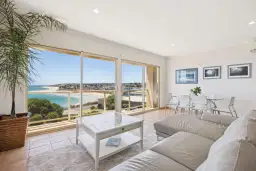 2 Dale Avenue, Christies Beach