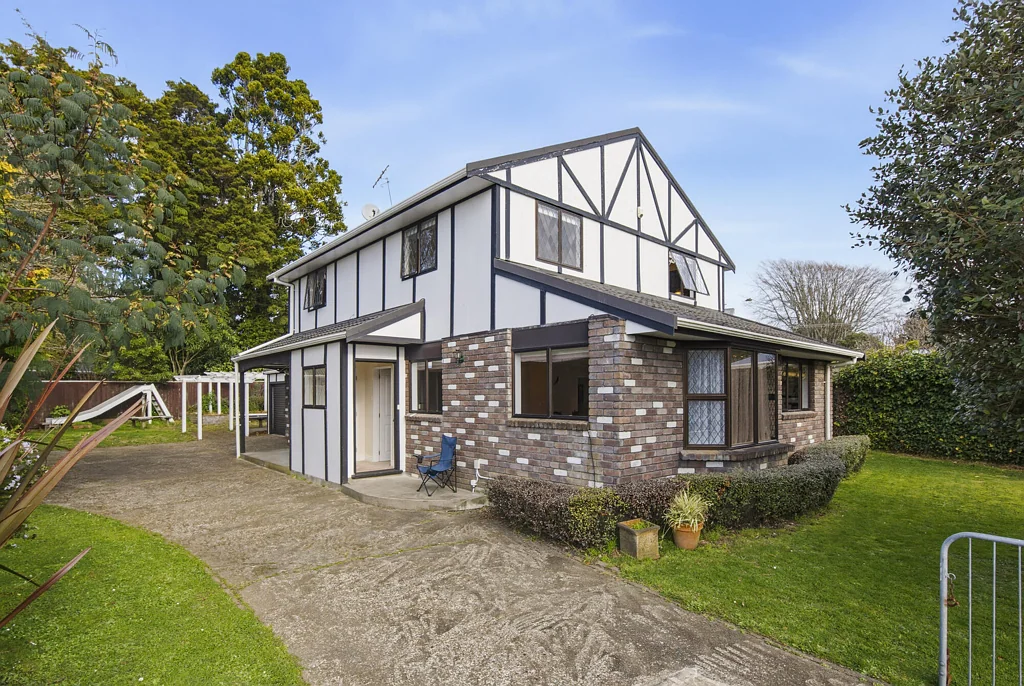 Levin 4房  Sought-after Fairfield family home