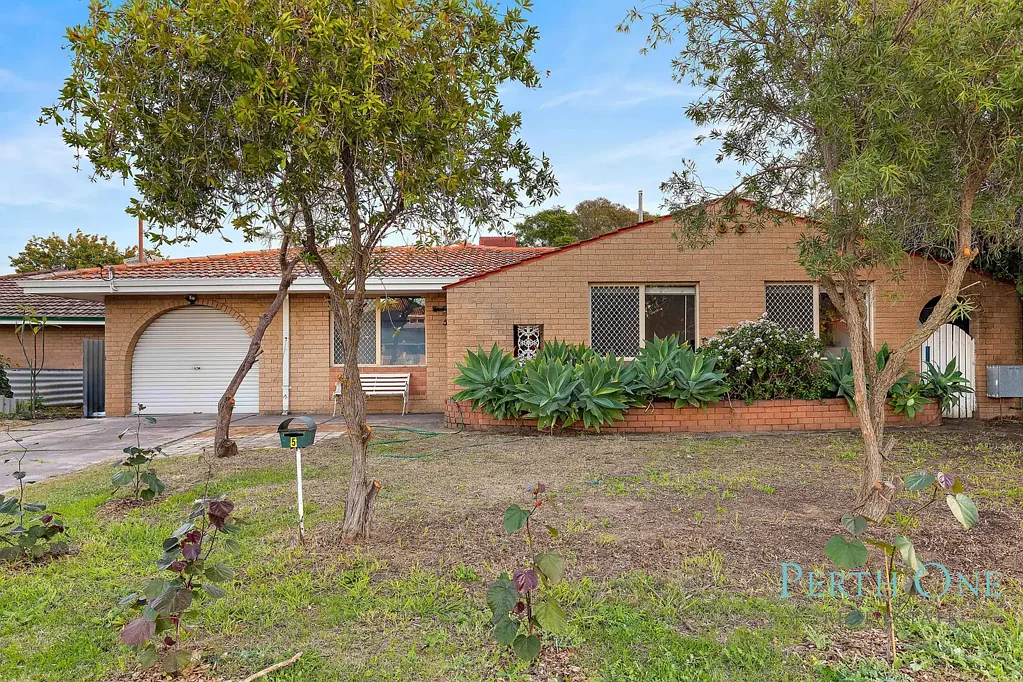 Beckenham 3房  Big Block. Big Backyard. Big Opportunity - Zone R25