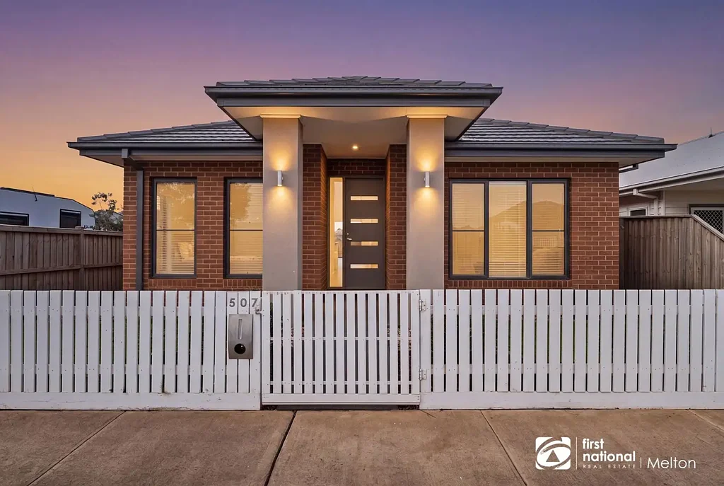 Eynesbury 4Kwarto Perfectly Positioned with Extra Room to Enjoy!