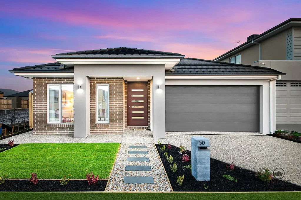 50 Parkrise Boulevard, Clyde North, VIC 3978