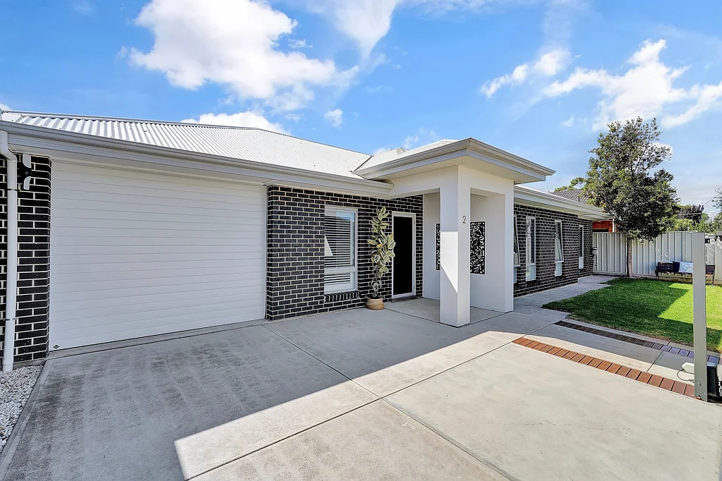 2 Ian Street, Grange, SA 5022