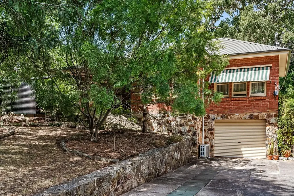 35 Lindsay Terrace, Belair, SA 5052