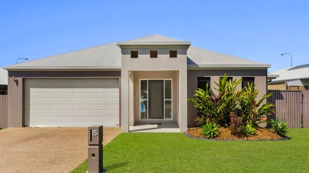 15 Shutehaven Circuit, Bushland Beach, QLD 4818