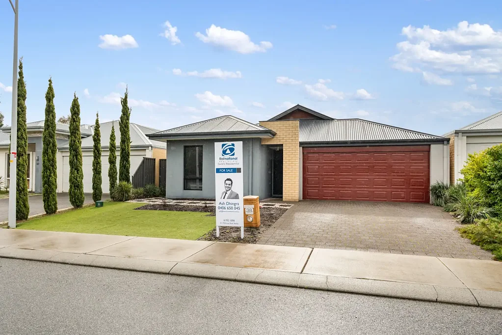 The Vines 4Kwarto Spacious 4x2 Family Home in the Serene Surrounds of The Vines !!!!