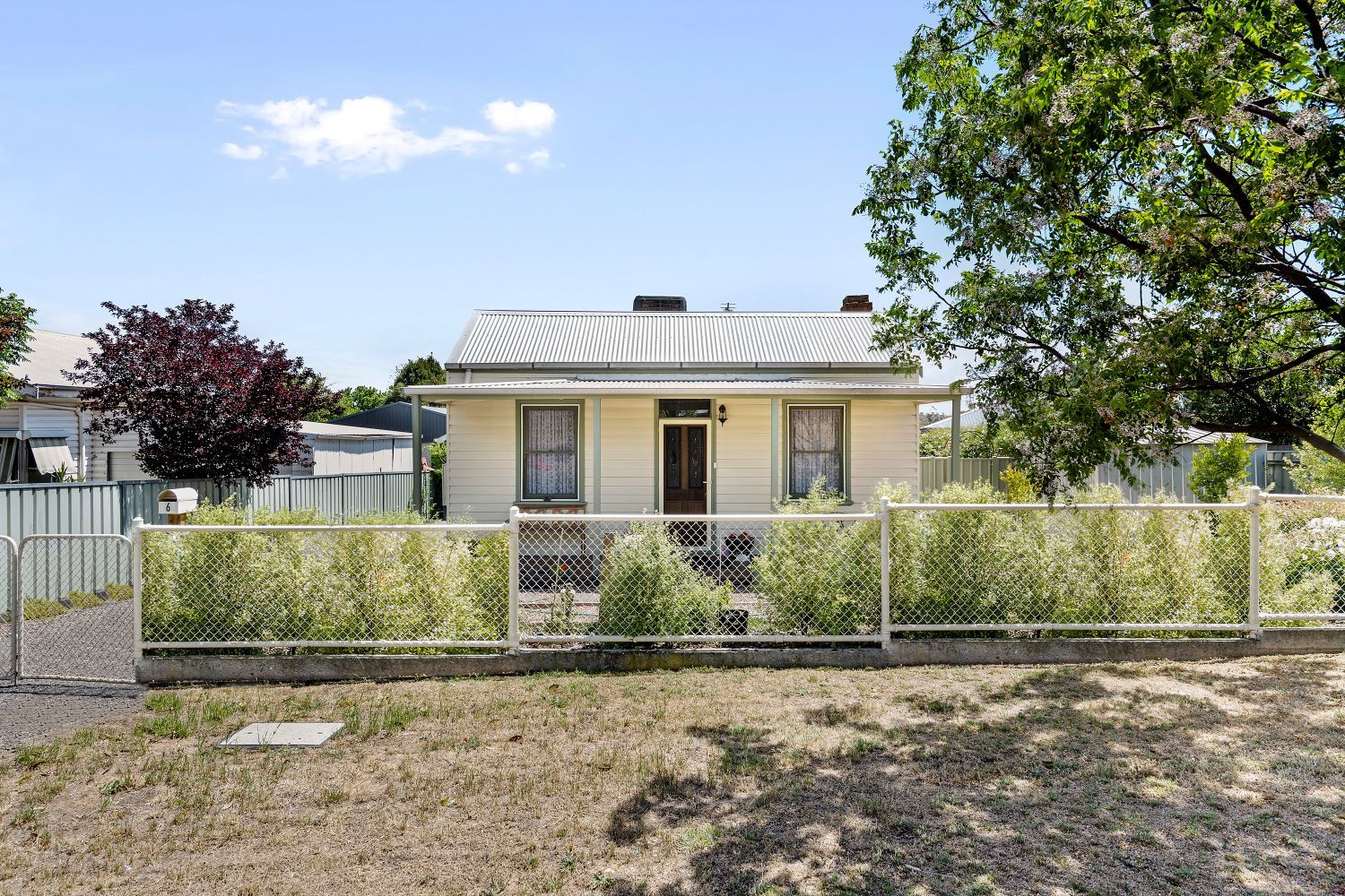 6 KNEEBONE ST, EAGLEHAWK VIC 3556, 0 Kuwarto, 0 Banyo, House