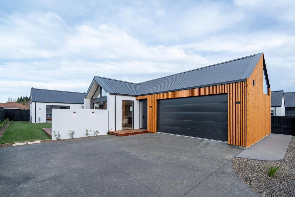 Marshland 4房  Architectural Excellence in Oakbridge