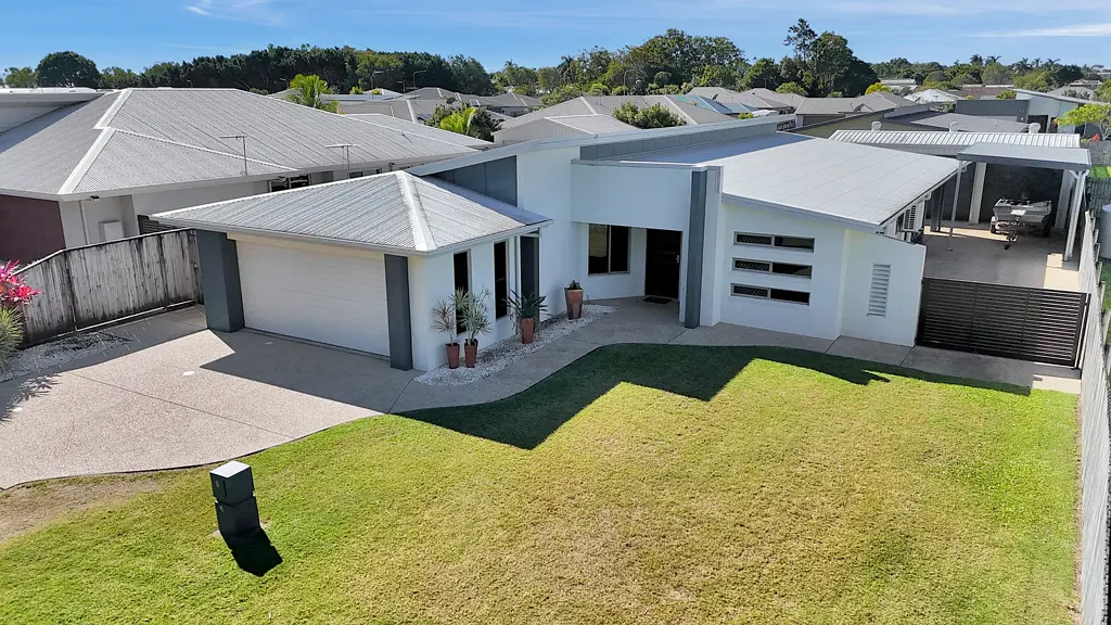 5 Floresta Lane, Beaconsfield, QLD 4740