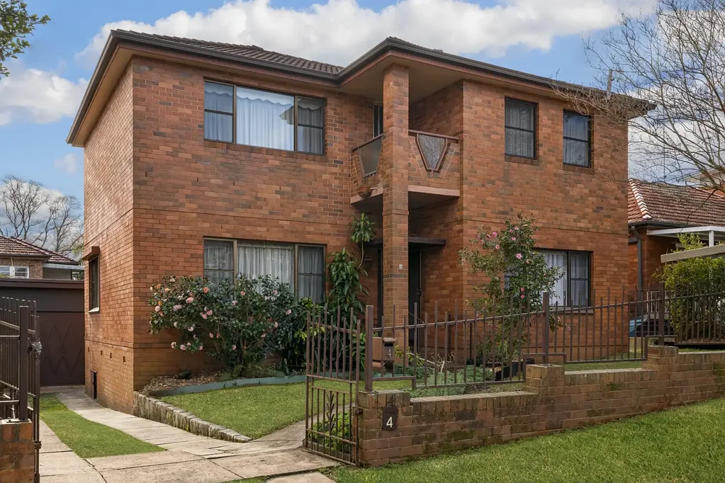 4 Dunkeld Avenue, Hurlstone Park, NSW 2193