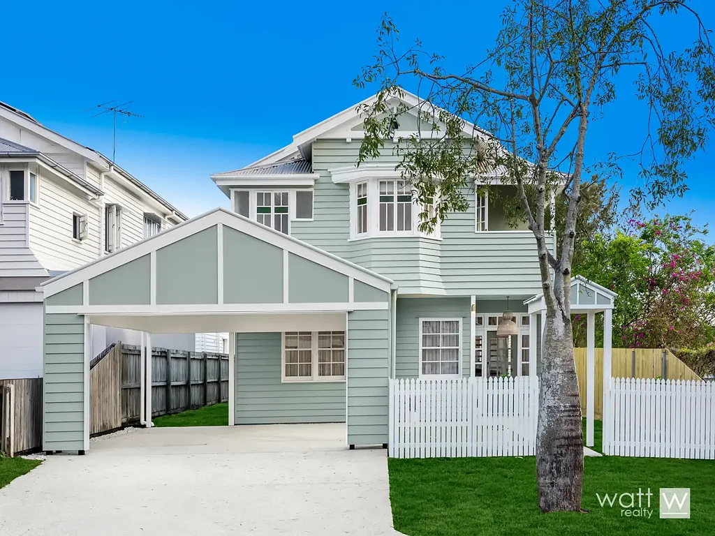 Newmarket 5 Slaapkamer Stylish Family Haven with Poolside Living in Newmarket