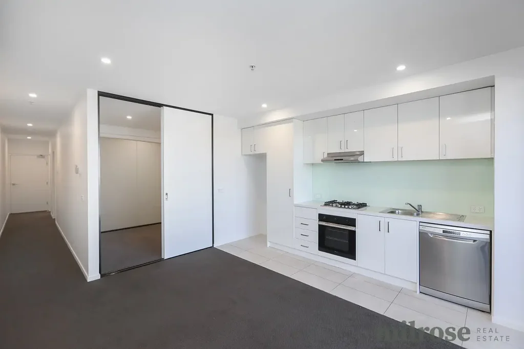 Modern Two-Bedroom Unit in the Heart of Footscray