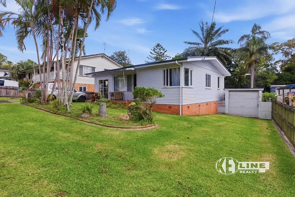 Burnside 3ห้องนอน POST-WAR CHARMER ON HUGE BLOCK: DUAL OCCUPANCY SITE POTENTIAL!