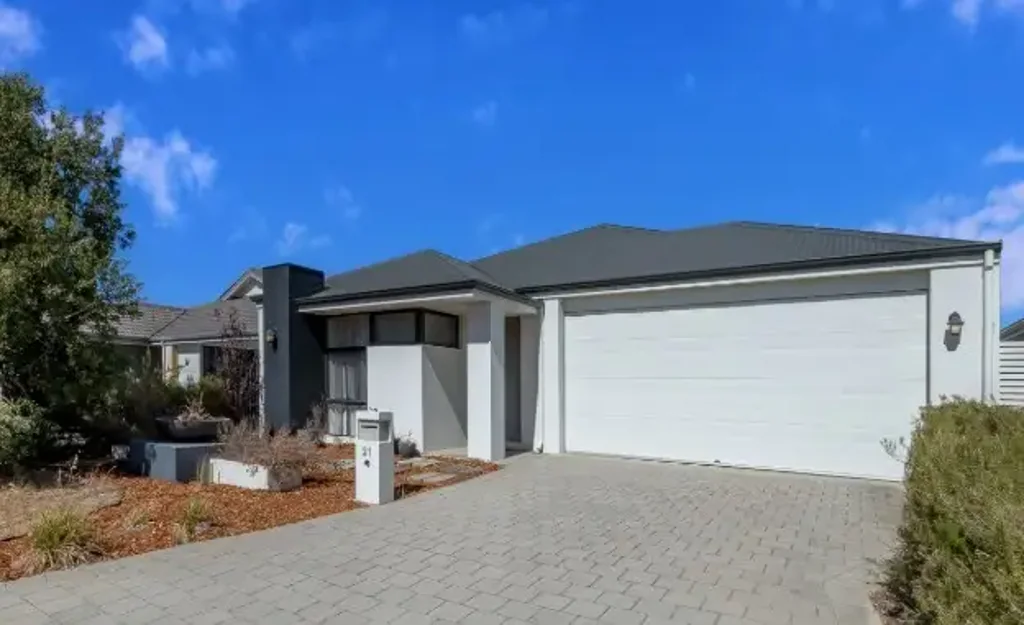 21 Hamsterley Way, Hilbert, WA 6112