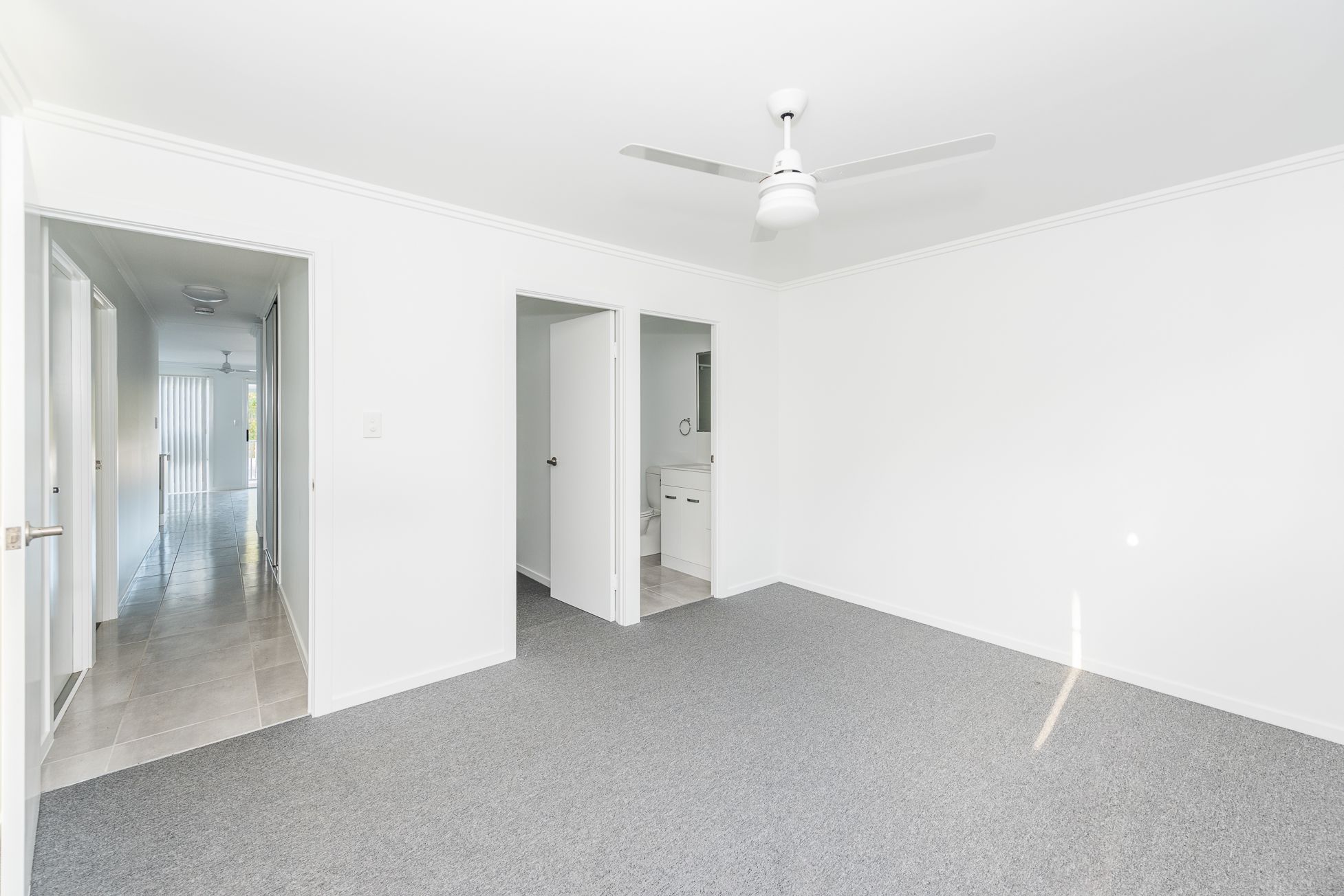 134 WALKER ST, NORVILLE QLD 4670, 0 phòng ngủ, 0 phòng tắm, Unit