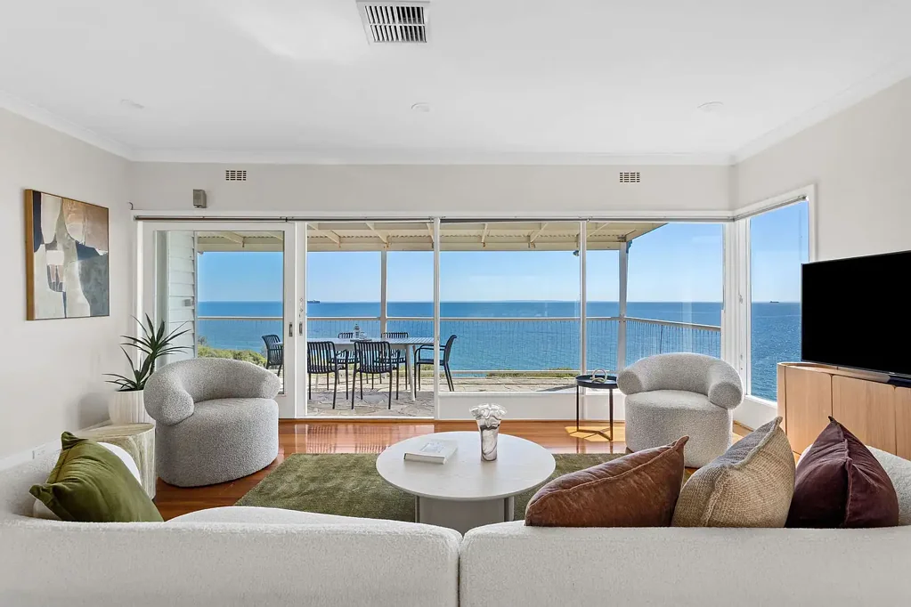 Mount Martha 3Kwarto ELEVATED WATERFRONT LIVING WITH UNINTERRUPTED BAY VIEWS AND APPROVED PLANS
