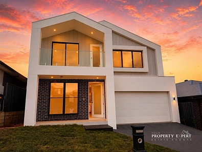 Oakville 6Zimmer Brand New Home - Ready to Move In
