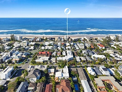 Mermaid Beach 2房  Beachside Apartment with Exceptional Outdoor Living