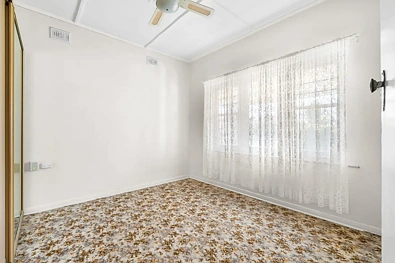 55 Standen Street, Murray Bridge, SA 5253, 3 Bedrooms, 1 Bathrooms, House