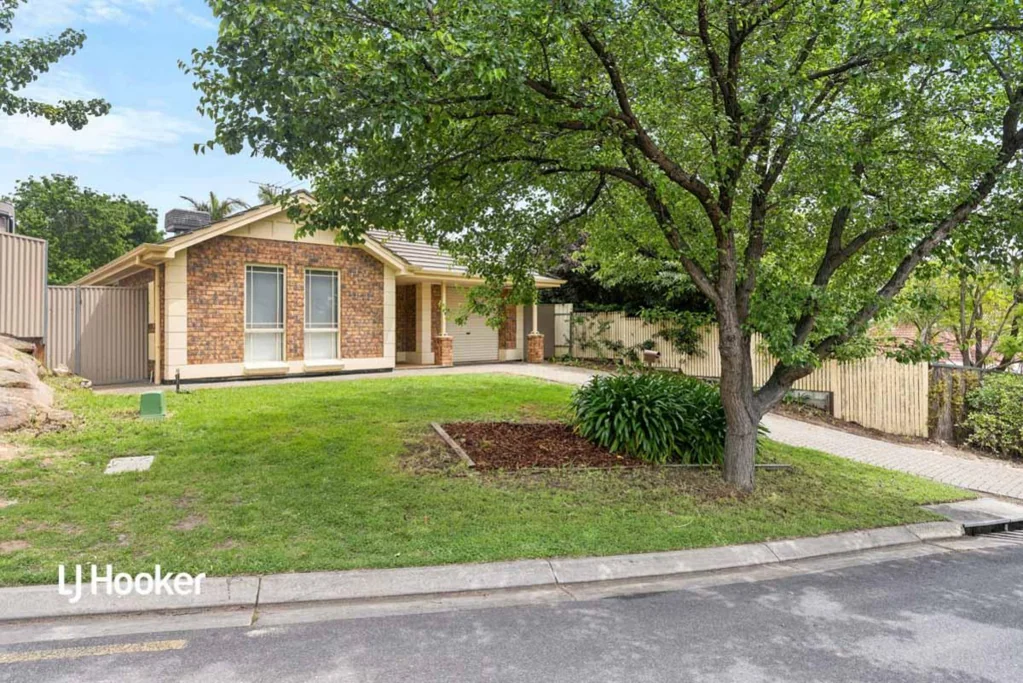 11 Lake Frome Place, Greenwith, SA 5125