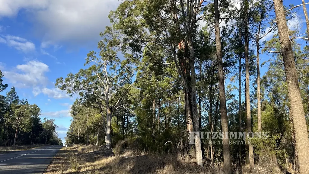 Ducklo 128 ACRE PROPERTY LESS THAN 1/2 HOUR FROM DALBY