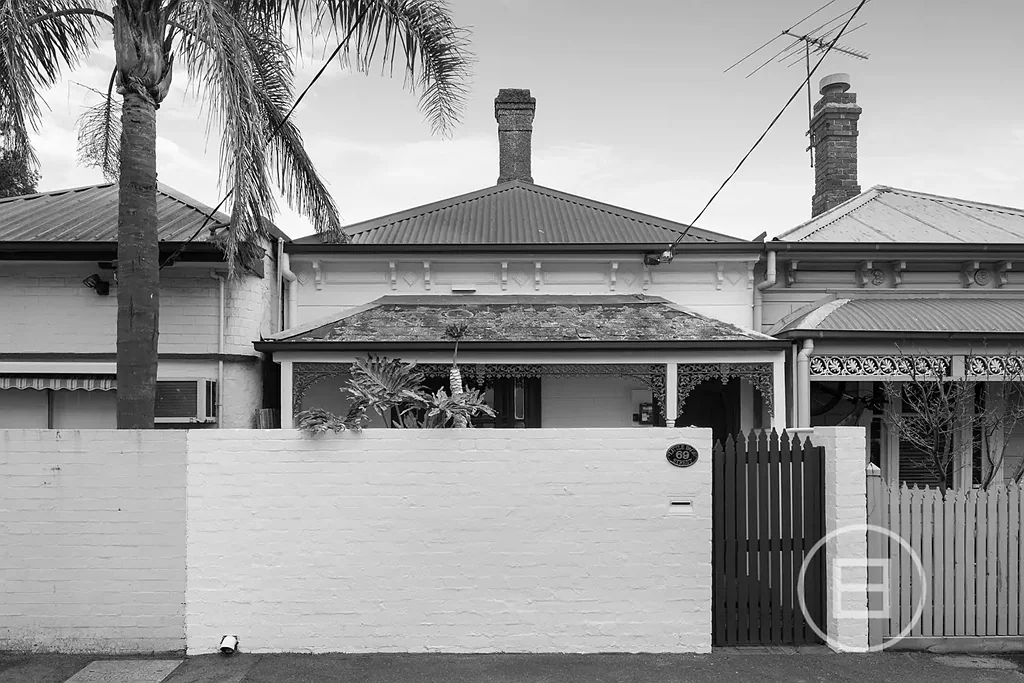 Albert Park 2房  Expressions of Interest closing Tuesday 22nd September at 1pm (unless sold prior)
