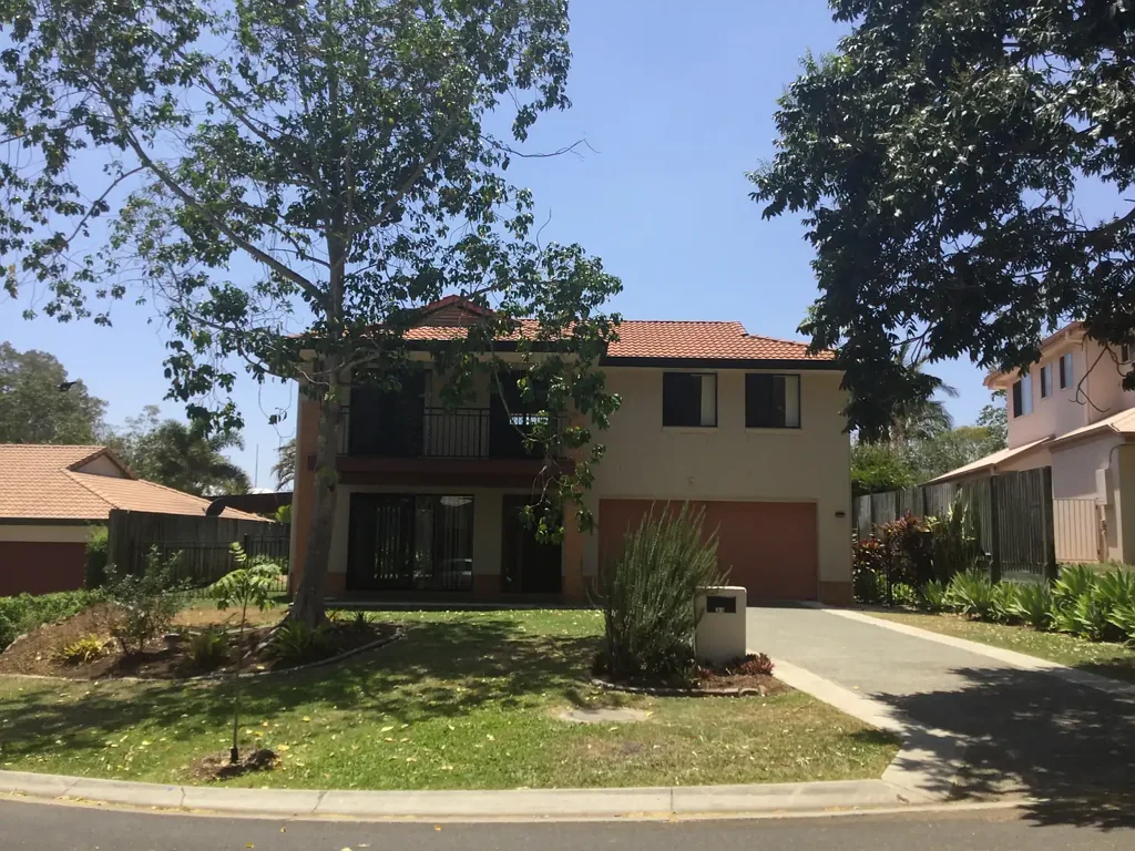 Address Withheld, Mitchelton, QLD 4053, 4 Bedrooms, 2 Bathrooms, House