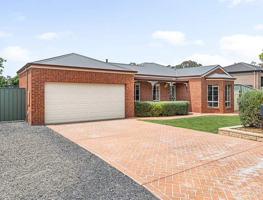 3 Clarendon Close, Strathfieldsaye, Bendigo, 3 ห้องนอน, 2 ห้องน้ำ, House