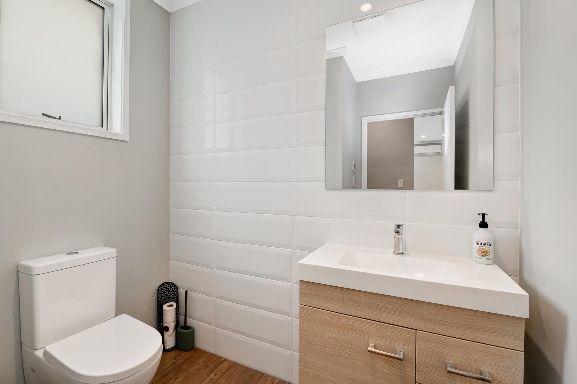 41 Sanremo Lane, Stanmore Bay, photo 16
