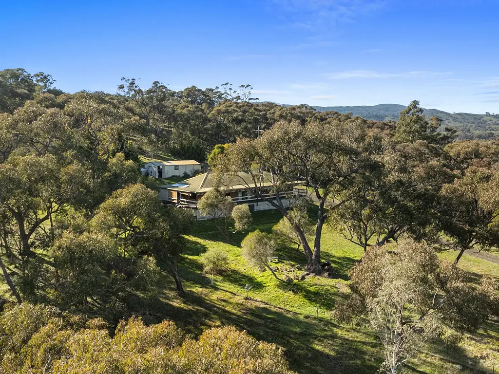 Tallarook 3 Bedroom TAKE A CLOSER LOOK IN TALLAROOK