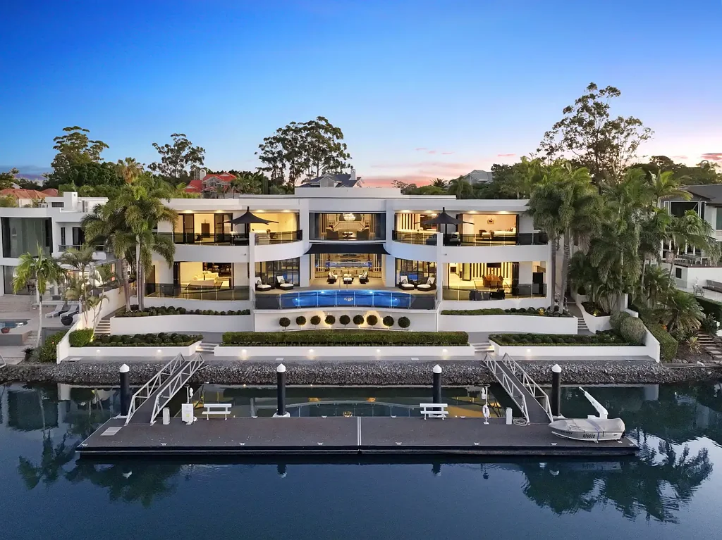 Hope Island 5침실 An Iconic Waterfront Estate of International Calibre
