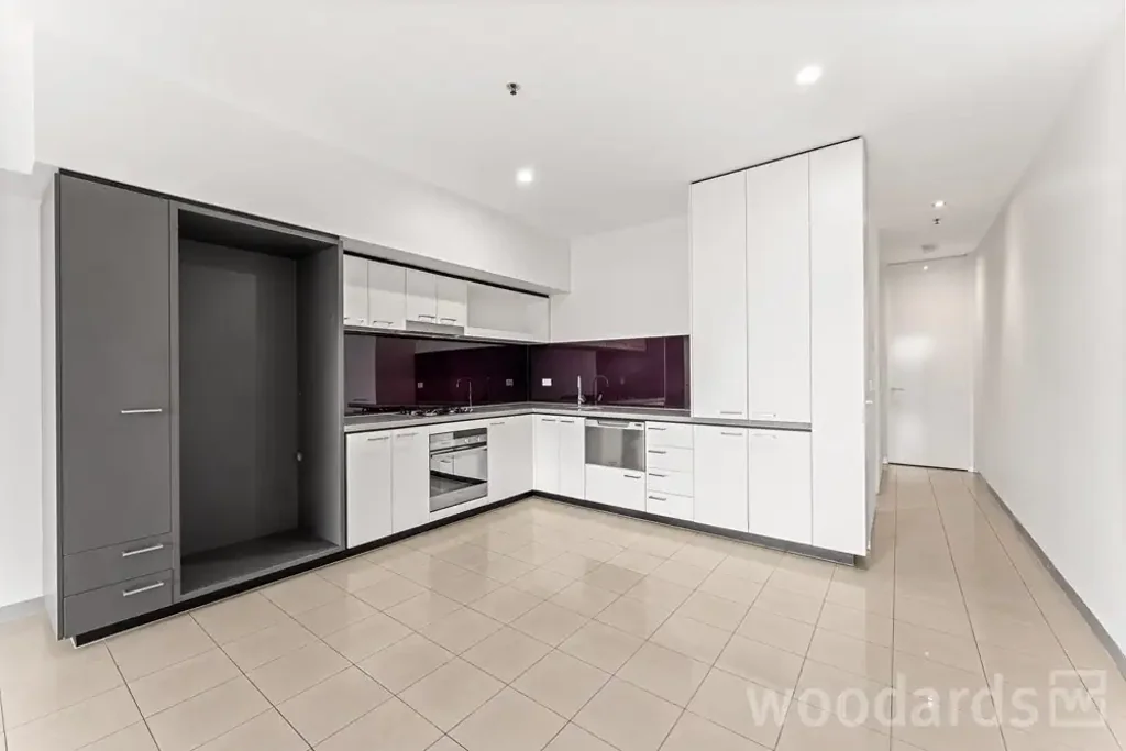 Stylish 2-Bedroom Apartment in Prime Prahran Location